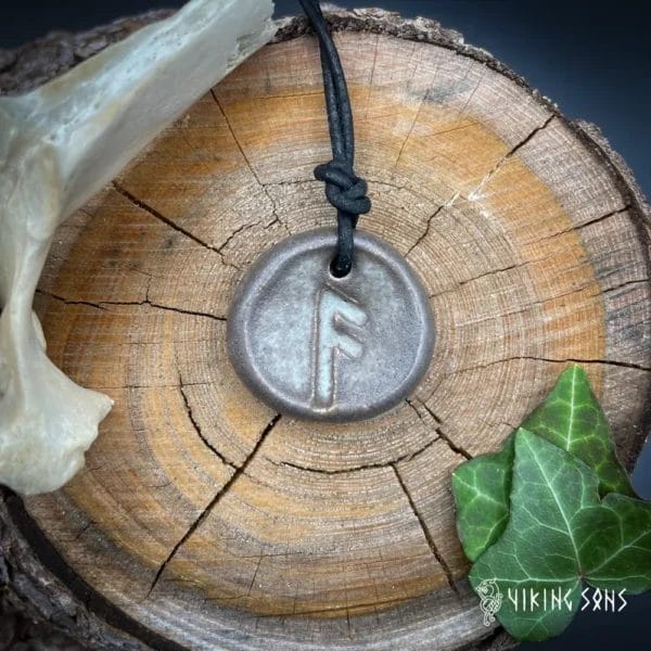 Wolfszeit Runenkette Wunjo - Aus Büffelhorn Mit Lederband