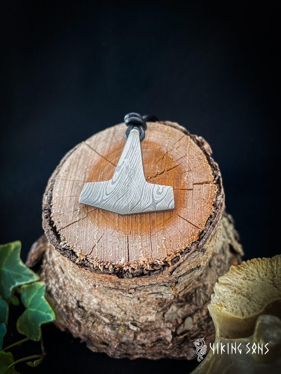 Thorshammer aus Damaszenerstahl