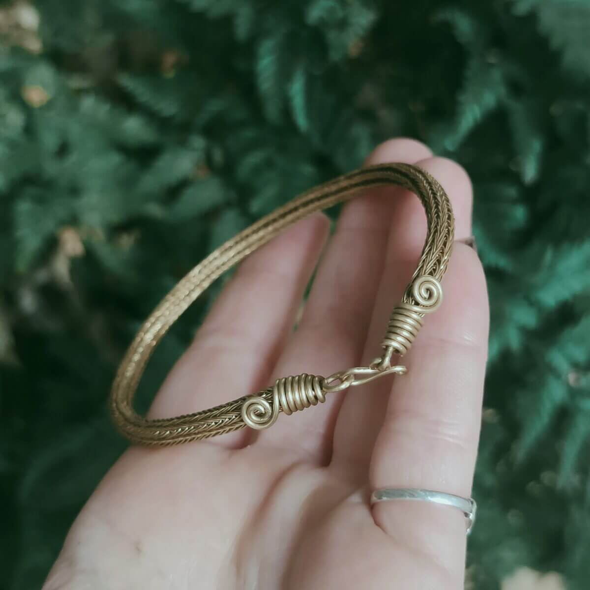 Viking knit Messing Armreif