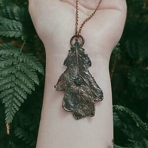 Eichenblatt Halskette mit Labradorit - groß