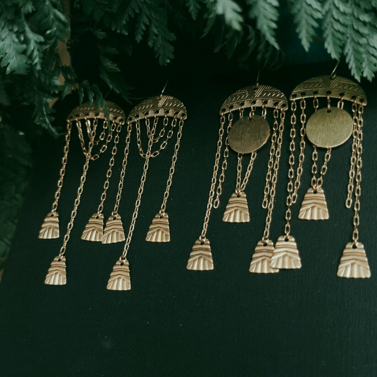 Antike Schätze Hängeohrringe – Bild 14