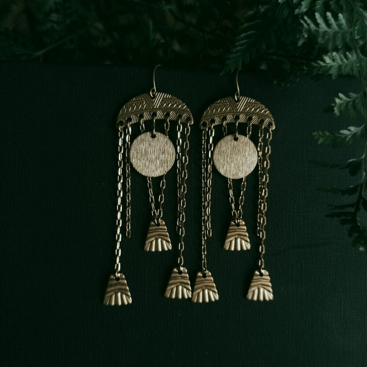 Antike Schätze Hängeohrringe – Bild 11