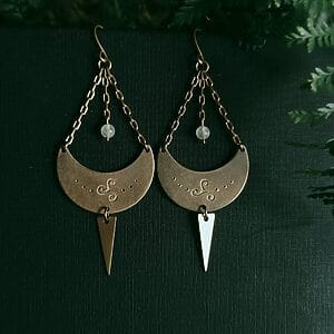 Keltische Hängeohrringe mit Triskele