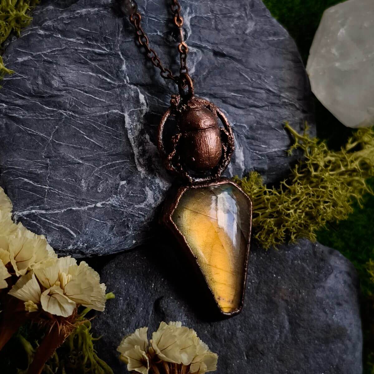 Kupferkette mit echtem Käfer & goldfarbenem Labradorit – Bild 8