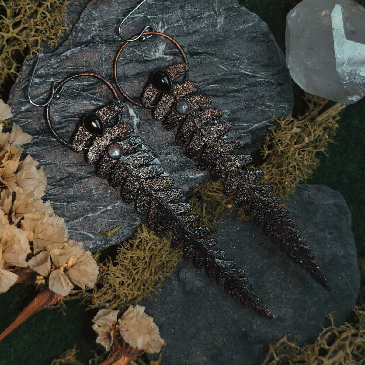 Farnohrringe mit schwarzem Onyx und Mondstein โ Bild 6